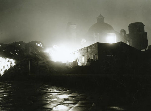 Lava flows into village of San Sebastiano al Vesuvio one n ...