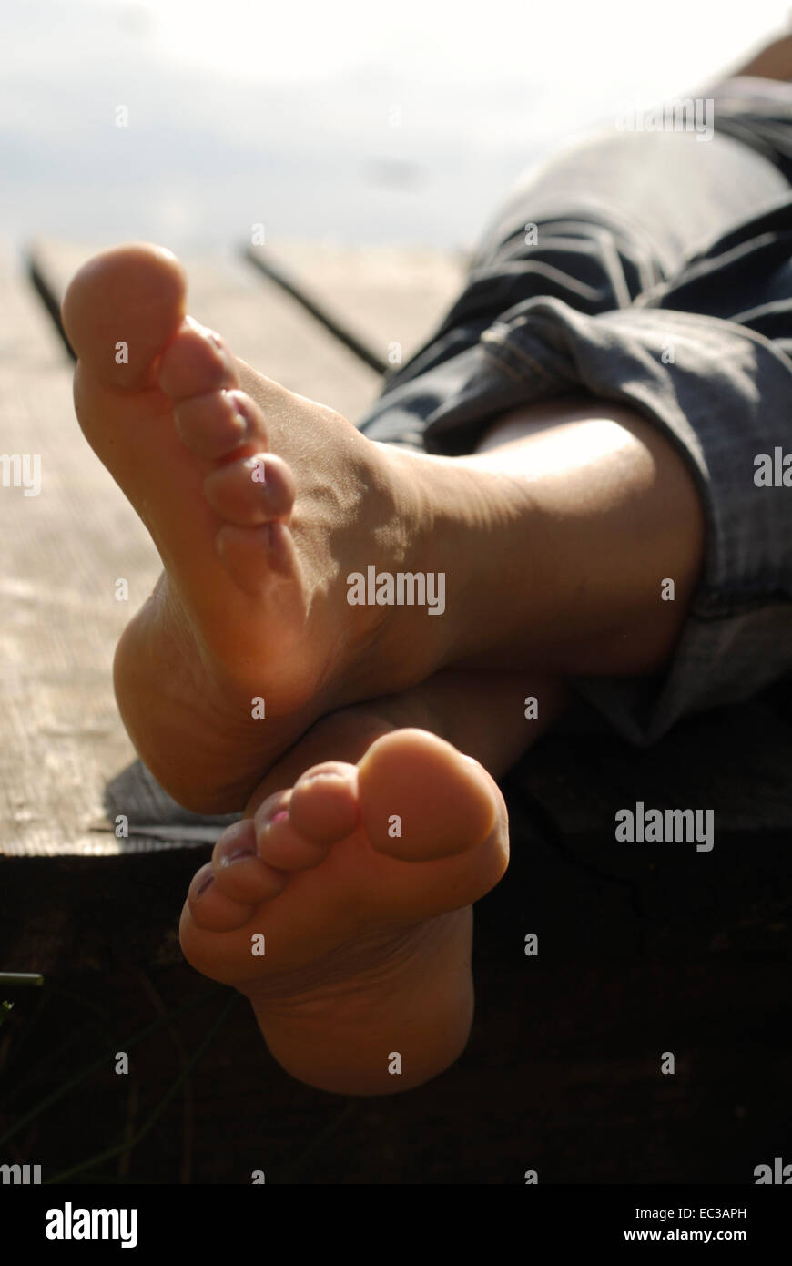 Unfortunately, up to 42 percent of american adults admit. Page 3 Toe Toes Foot Rest High Resolution Stock Photography And Images Alamy