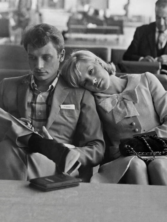 Et pourtant c'est bien cela. Johnny Une Vie Amoureuse Plutot Rock N Roll Capital Fr