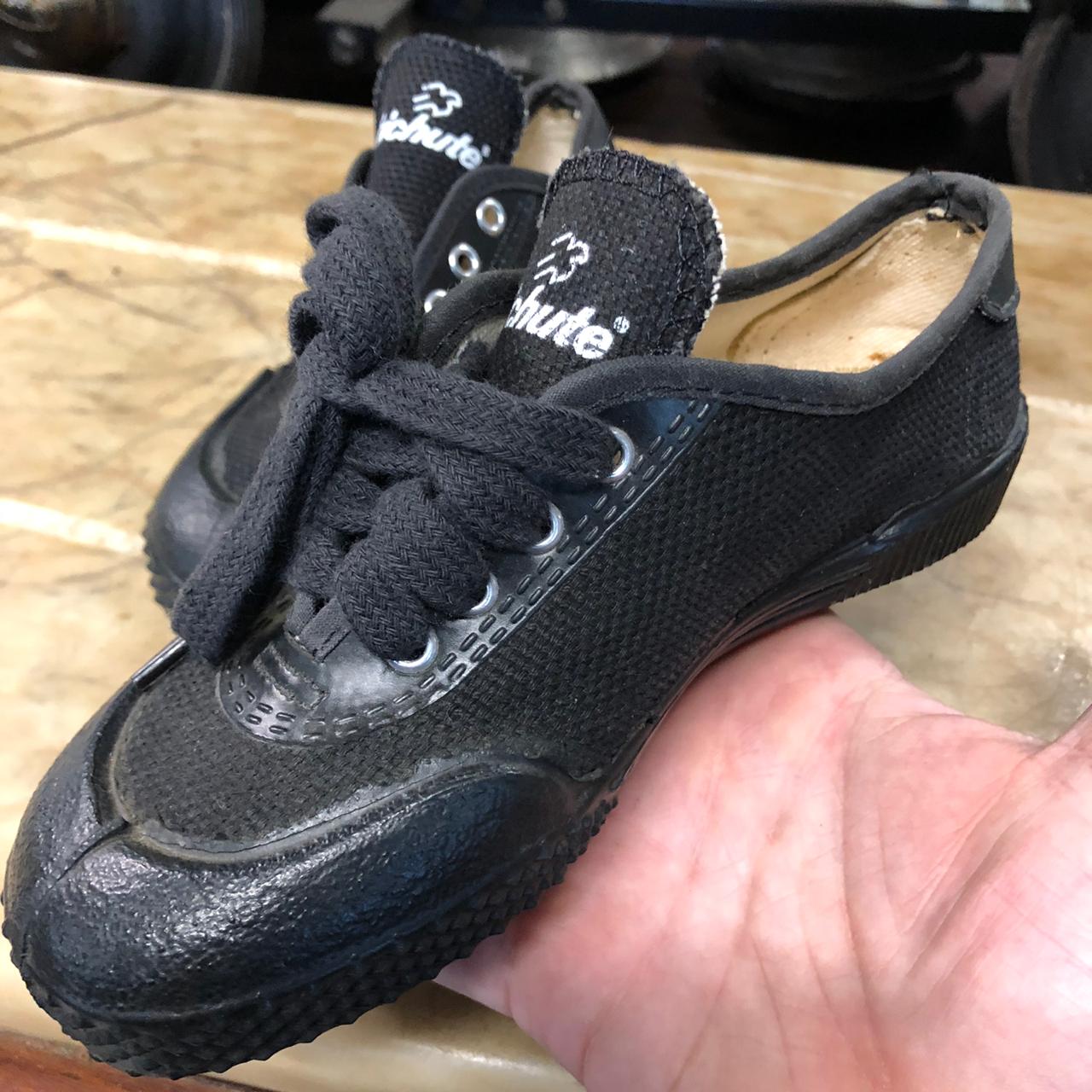 sapato kichute antigo