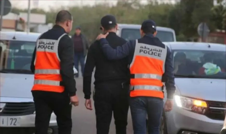 الحي الحسني.. توقيف شاب في حالة تخدير بعد إلحاق خسائر بأربع سيارات الحي الحسني.. توقيف شاب في حالة تخدير بعد إلحاق خسائر بأربع سيارات