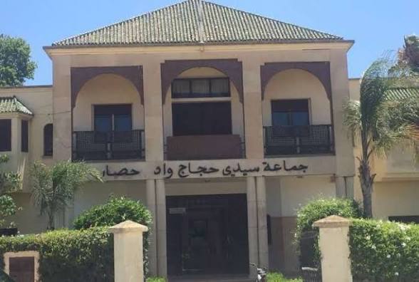 شكاية أمام النيابة العامة تتهم شخصاً بالنصب والاحتيال والارتشاء مقابل التدخل لدى جماعة سيدي حجاج واد حصار