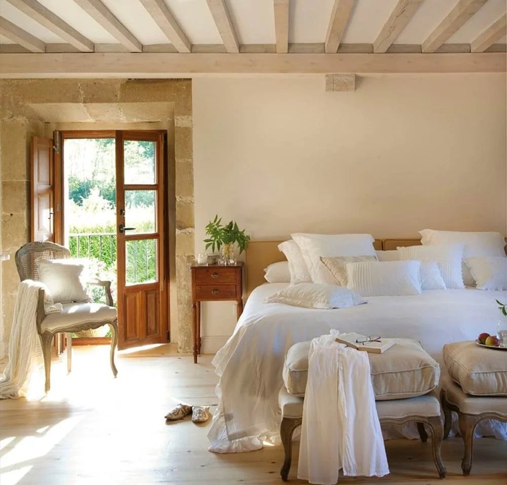 Descubre todas las posibilidades de las puertas de interior las puertas de paso son mucho más que un elemento útil de la casa.forman parte de la decoración de la misma y son tan importantes para la imagen de una vivienda como pueda serlo el … Distintos Estilos Rusticos Adaptables A Interiores De Casas Rurales Casa Y Color