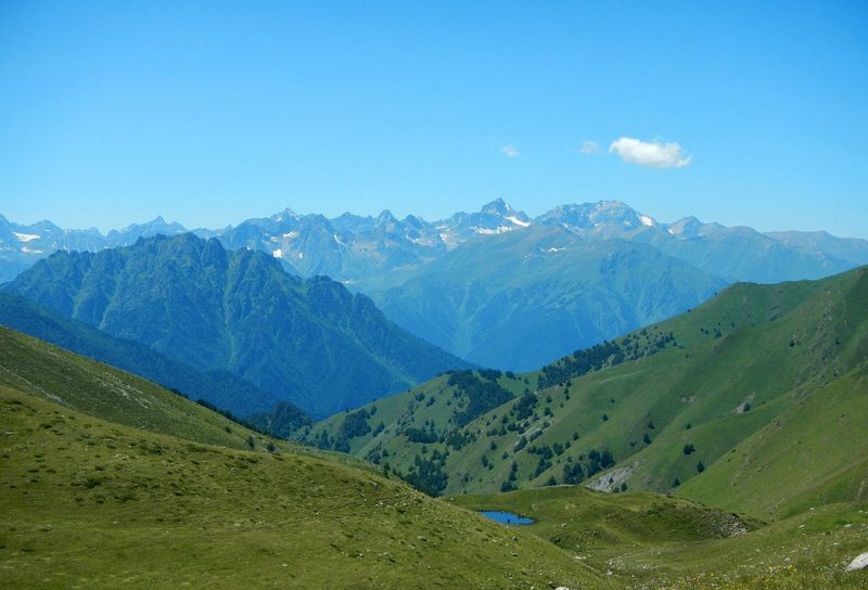 От устья реки гиляч долина которой входит в даутский заказник, являющийся частью тебердинского заповедника. Epchik Ozero Chitajte Na Satcher Fish