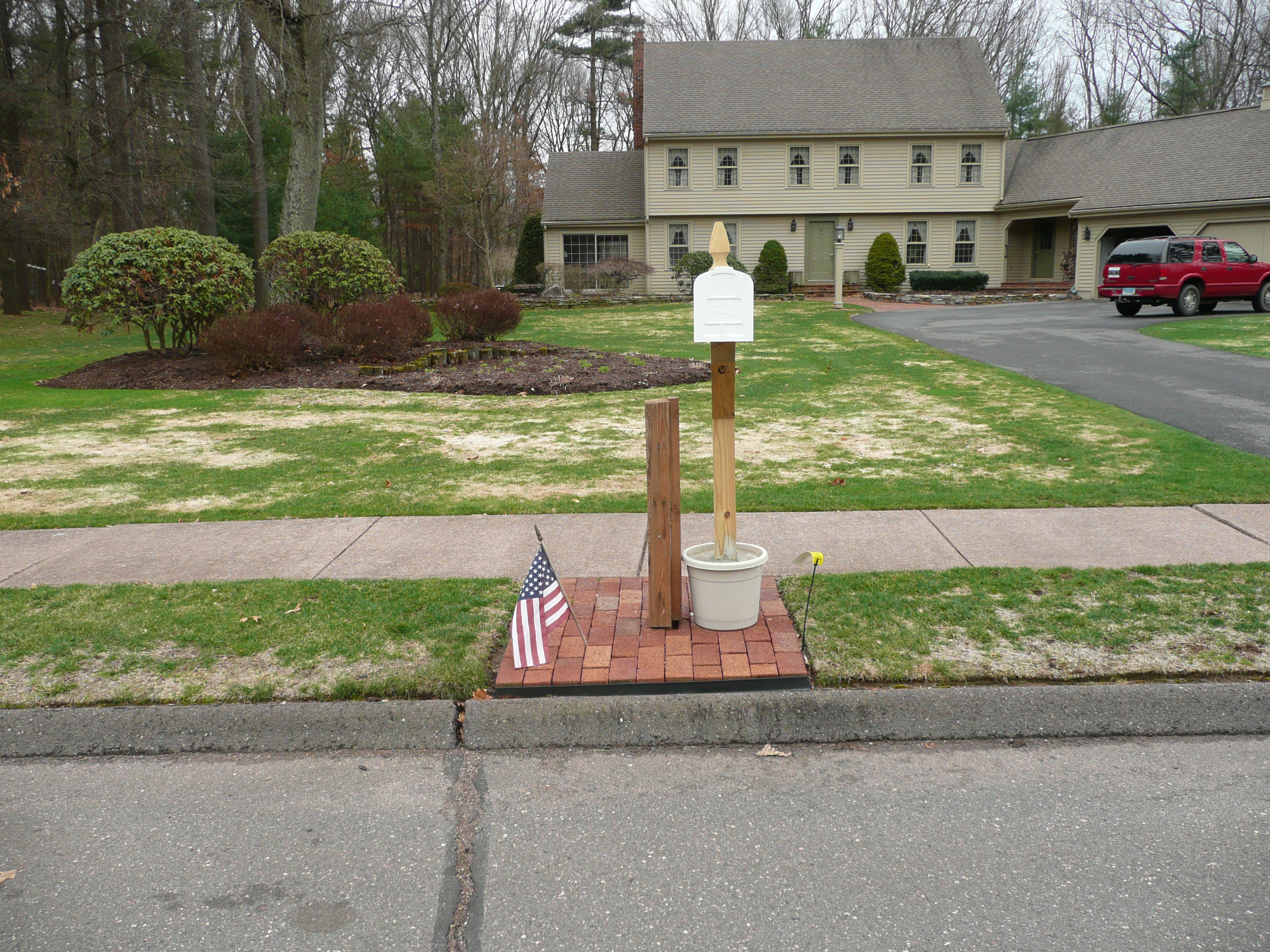 Brick house, landscape, flowers, mailbox. Mailbox Plantings Container Crazy Ct