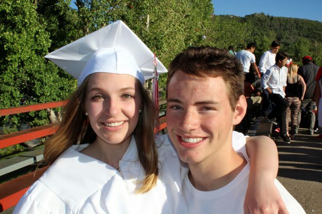 Am7 bm tetaplah bersamaku jadi teman hidupku c#m d e berdua . Hai Mahasiswi Skripsi, 5 Lagu Ini Adalah yang Kamu