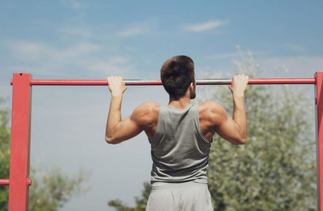 Single leg hopping · 4. Cukup Lakukan Di Rumah 5 Olahraga Simpel Ini Bisa Untuk Meninggikan Badan Dengan Cepat
