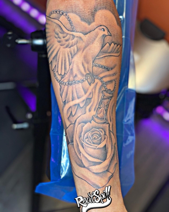 Schedule Appointment With Real Spill Tattoos 700_x_560_jpg