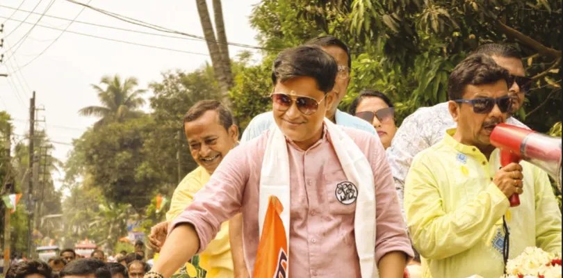 চাকদহ পুনরুদ্ধারে মতুয়া কার্ড ও উন্নয়নে শাণ তৃণমূলের, জমি ছাড়তে নারাজ বিজেপি চাকদহ পুনরুদ্ধারে মতুয়া কার্ড ও উন্নয়নে শাণ তৃণমূলের, জমি ছাড়তে নারাজ বিজেপি