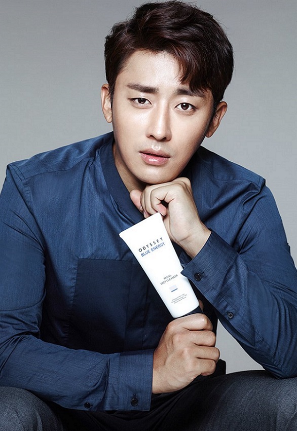 Famous actress park shin hye revealed that she is pregnant as a result of her relationship with actor choi tae joon, who will soon expand their family with the arrival of their first. Â» Son Ho Joon