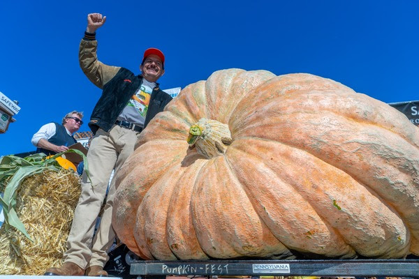 08/01/2020 · halloween events in california 2020 to keep the halloween spirit going even after the spooky night is over there s a special event glowstick fight nights on november 1st and 2nd as well. 2020 World Championship Pumpkin Weigh-Off | Half Moon Bay