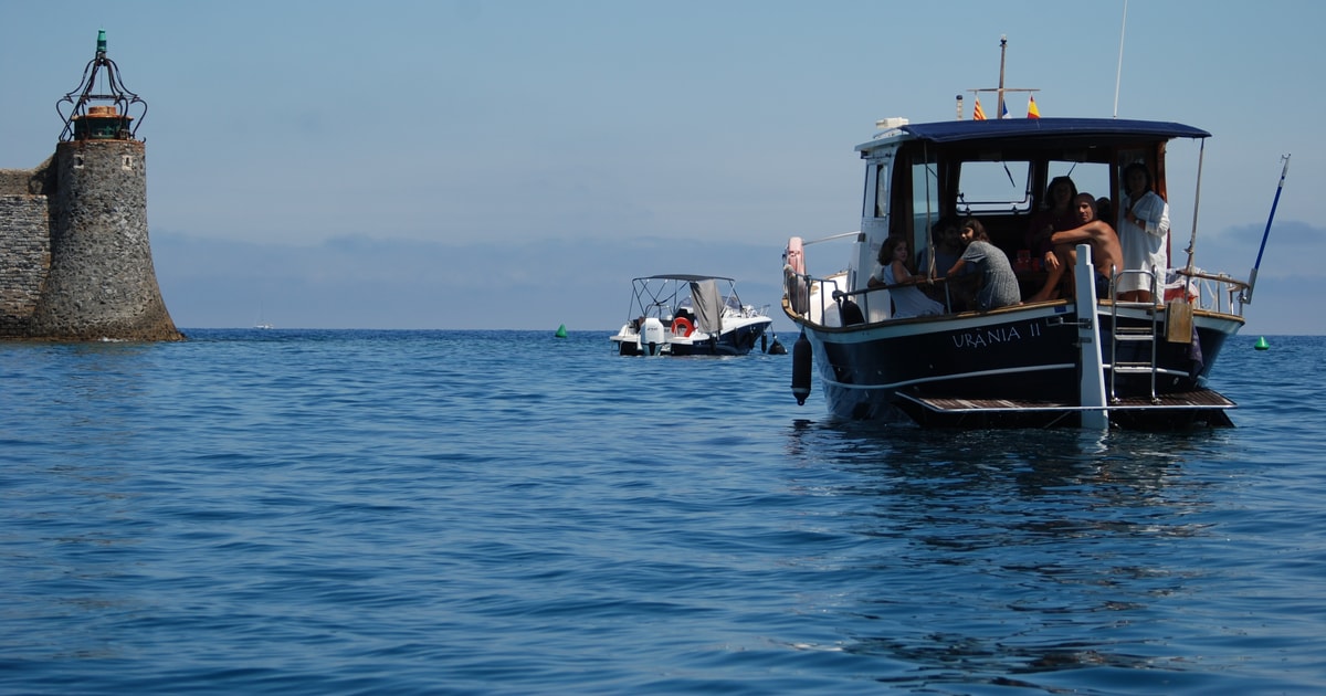 The barcelona city pass is a great option for those who wish to enjoy all of the city's highlights, without the inconvenience of booking several tickets and having to collect them. Barcelona And Sitges Full Day Private Yacht Tour With Lunch Getyourguide