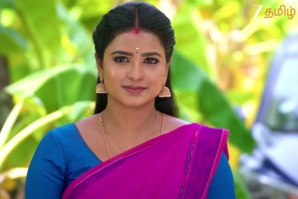 ஜீ தமிழின் கார்த்திகை தீபம் சீரியலில் என்ட்ரியாகும் பிரபல நடிகை… யாரு பாருங்க ஜீ தமிழின் கார்த்திகை தீபம் சீரியலில் என்ட்ரியாகும் பிரபல நடிகை… யாரு பாருங்க