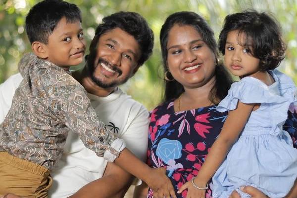 3வது முறையாக கர்ப்பமாக இருக்கும் சீரியல் நடிகர் மனைவி.. 3வது முறையாக கர்ப்பமாக இருக்கும் சீரியல் நடிகர் மனைவி..