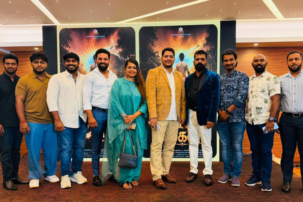 தமிழ்–சிங்கள திரையுலகை இணைக்கும் ‘ராவண மகன்’ – கொழும்பில் பிரமாண்ட தொடக்க விழா தமிழ்–சிங்கள திரையுலகை இணைக்கும் ‘ராவண மகன்’ – கொழும்பில் பிரமாண்ட தொடக்க விழா