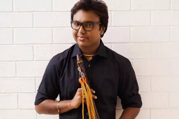 42வது பிறந்தநாளை கொண்டாடும் டி.இமான்.. இசையமைப்பாளரின் சொத்து மதிப்பு எவ்வளவு தெரியுமா? 42வது பிறந்தநாளை கொண்டாடும் டி.இமான்.. இசையமைப்பாளரின் சொத்து மதிப்பு எவ்வளவு தெரியுமா?