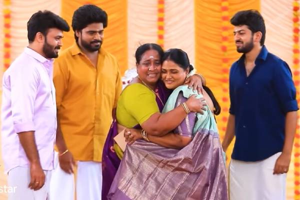 கதிர் கொடுத்த மறக்க முடியாத பரிசு, சந்தோஷத்தின் உச்சத்தில் காந்திமதி… பாண்டியன் ஸ்டோர்ஸ் 2 கதிர் கொடுத்த மறக்க முடியாத பரிசு, சந்தோஷத்தின் உச்சத்தில் காந்திமதி… பாண்டியன் ஸ்டோர்ஸ் 2