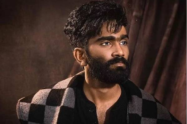அஜித் பட தயாரிப்பாளர் உடன் இணைந்த டிராகன் புகழ் பிரதீப்.. சம்பவம் வைட்டிங் அஜித் பட தயாரிப்பாளர் உடன் இணைந்த டிராகன் புகழ் பிரதீப்.. சம்பவம் வைட்டிங்