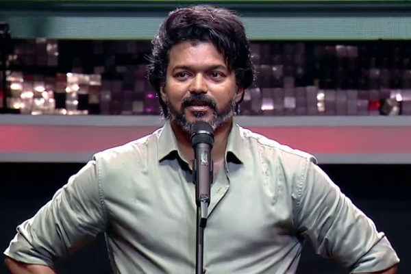 பிரம்மாண்டமாக நடக்கப்போகும் ஜனநாயகன் படத்தின் இசை வெளியீட்டு விழா.. எப்போது தெரியுமா? பிரம்மாண்டமாக நடக்கப்போகும் ஜனநாயகன் படத்தின் இசை வெளியீட்டு விழா.. எப்போது தெரியுமா?
