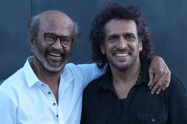 கூலி பட நடிகர் உபேந்திரா மற்றும் மனைவிக்கு நடந்த அதிர்ச்சி சம்பவம்! கலக்கத்துடன் வீடியோ வெளியிட்ட நடிகர் கூலி பட நடிகர் உபேந்திரா மற்றும் மனைவிக்கு நடந்த அதிர்ச்சி சம்பவம்! கலக்கத்துடன் வீடியோ வெளியிட்ட நடிகர்
