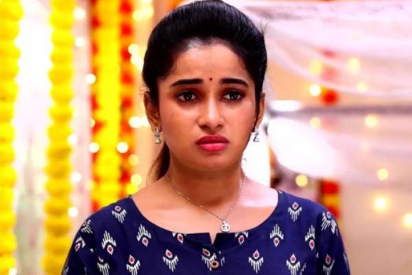 புதிய தொடரில் கமிட்டாகியுள்ள ஜீ தமிழ் சீரியல் நடிகை ஃபௌசில்.. எந்த டிவி? புதிய தொடரில் கமிட்டாகியுள்ள ஜீ தமிழ் சீரியல் நடிகை ஃபௌசில்.. எந்த டிவி?
