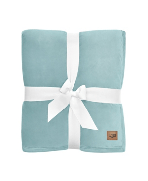 We've rounded up awesome deals on ugg comforter sets from many different stores so. Ugg Bliss Plush Sherpa Fleece Reversible Throw Blanket 70 X 50 Bedding In Succulent Modesens