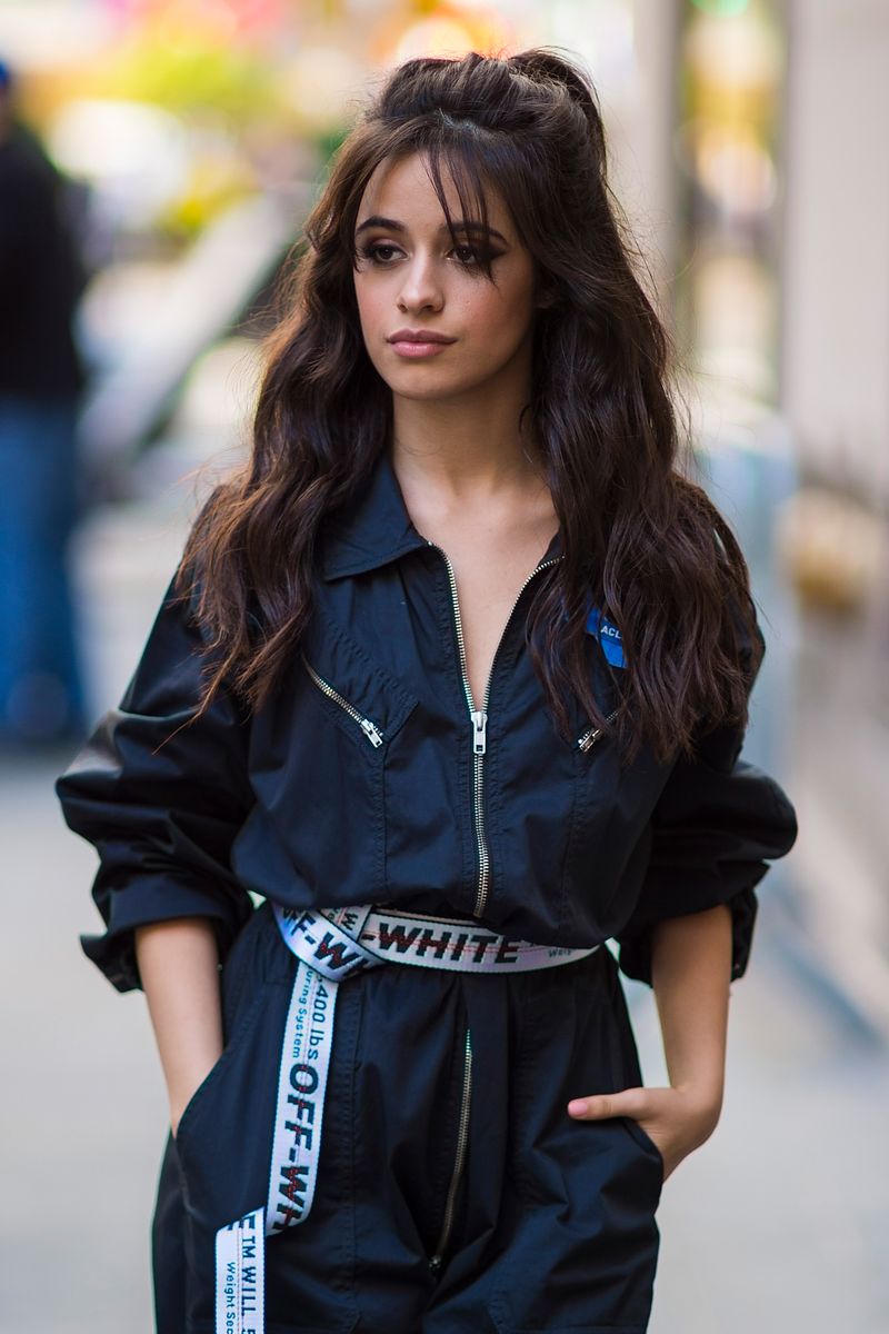 Show this guide to your stylist next time you get a haircut for some amazing bang inspiration. 45 Half Up Half Down Hairstyles Hair Ideas To Copy Marie Claire Us