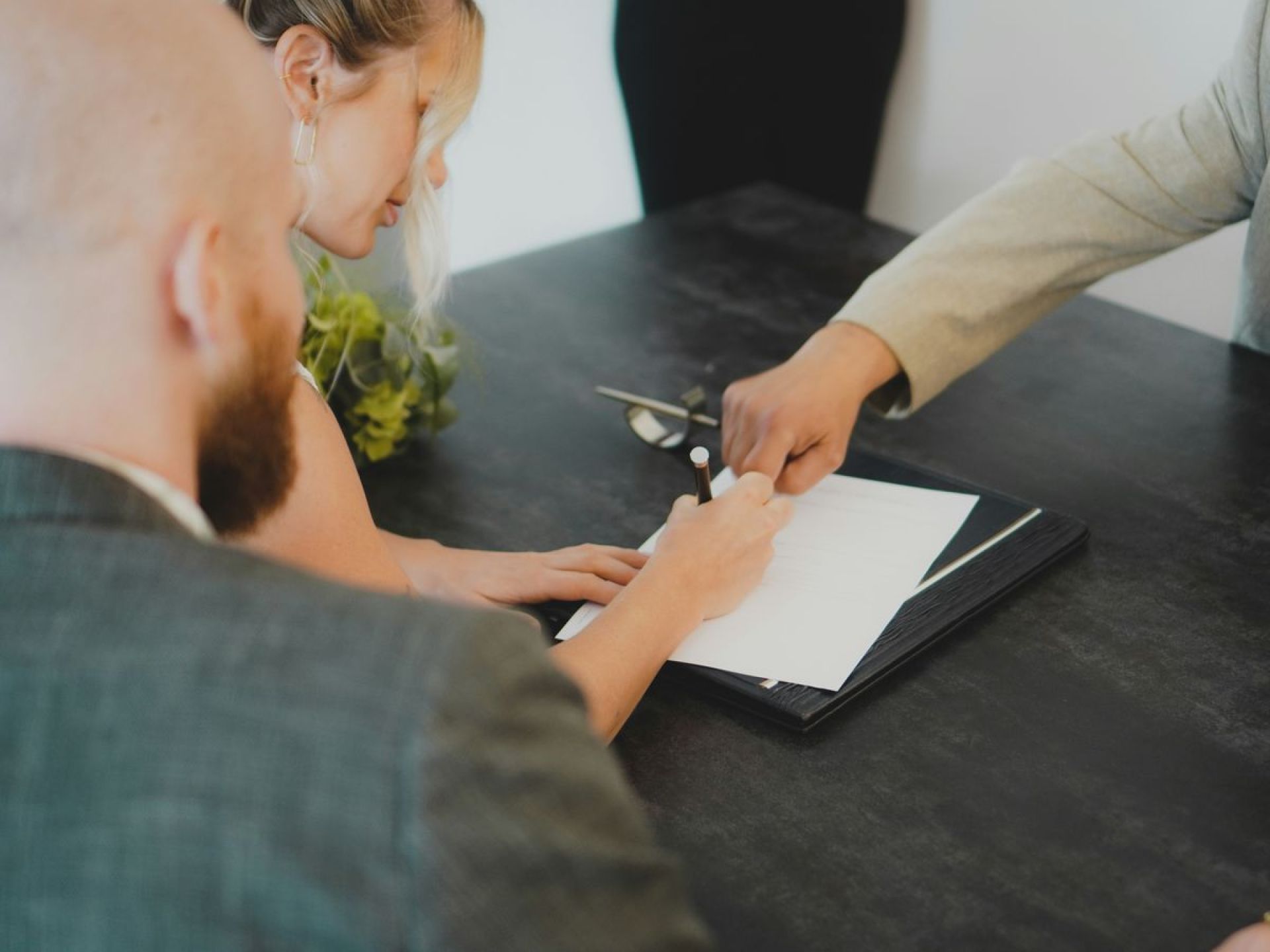 Contractor Agreements: Free Template Could Save You Thousands Contractor Agreements: Free Template Could Save You Thousands