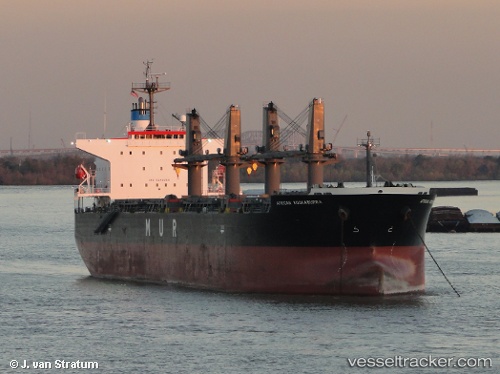 Lumoso karunia current position where is the current position of lumoso karunia presently? Lumoso Berkat Cargo Ship Imo 9346055 Mmsi 525013041 Callsign Ybeh2 Flag Indonesia Vesseltracker Com