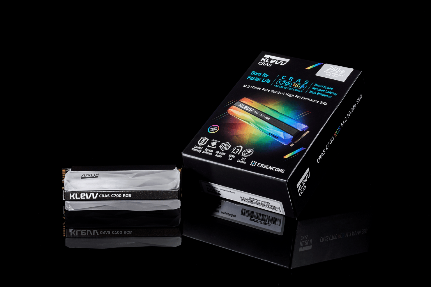 Klevv ssd rgb cras c700 960gb di tokopedia ∙ promo pengguna baru ∙ cicilan 0% ∙ kurir instan. Klevv Cras C700 Rgb Nvme M 2 Ssd Launched With Full On Rgb