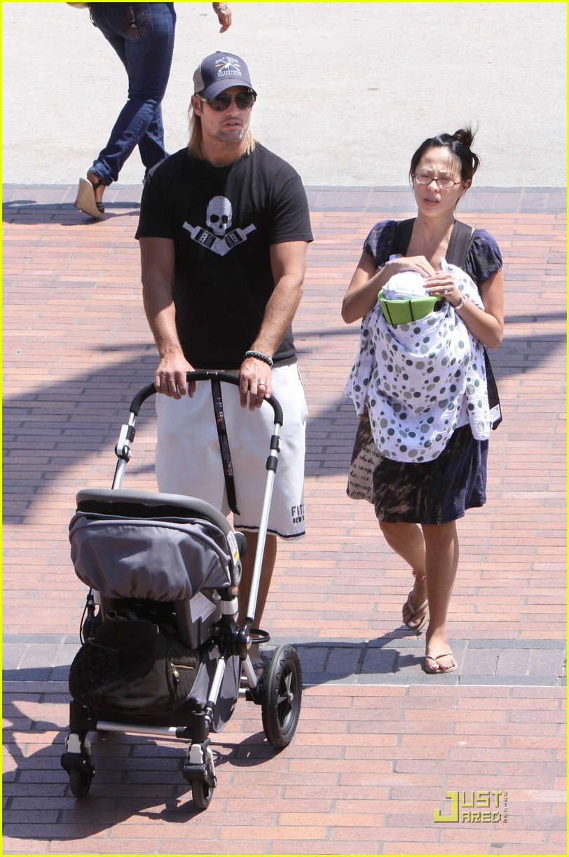 Alicia keys' most valuable piece of skincare advice is something everyone can do — & it's completely free. Josh Holloway Gets His Java On: Photo 2015941 | Celebrity