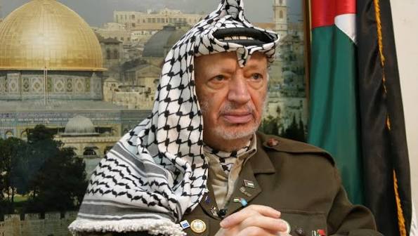 وصفها بالـ&rdquo;مؤامرة&rdquo;: مرافق ياسر عرفات يكشف لأول مرة تفاصيلا صادمة عن وفاته.. خبر_عاجل