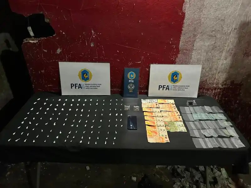 Desbarataron un punto de venta de drogas en Villa Moreno