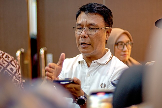 DLH Kota Surabaya Usut Temuan Diduga Limbah B3 Medis di Tambak Sumur 