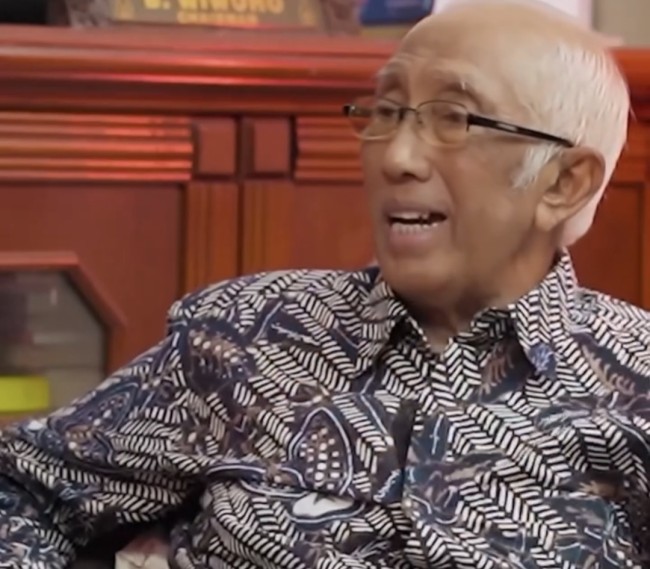 Jokowi Suka Pelihara Katak, Eks Wartawan Istana Ini Ungkap Kaitannya dengan Spiritual Jawa