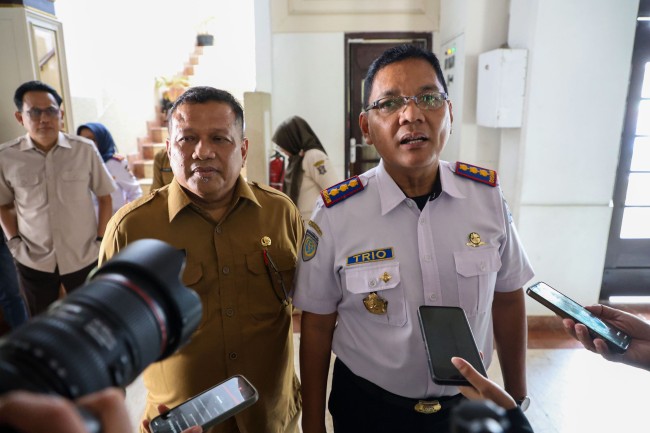 Pemkot Surabaya Komitmen Digitalisasi Parkir Tepat Waktu Dan Transparan   