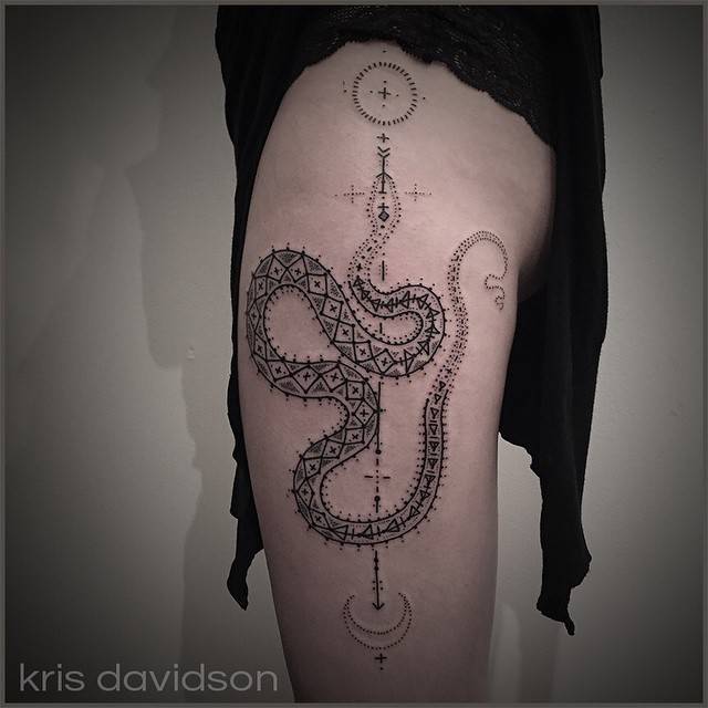 Snake Tattoo On The Left Thigh. 640_x_640_jpg