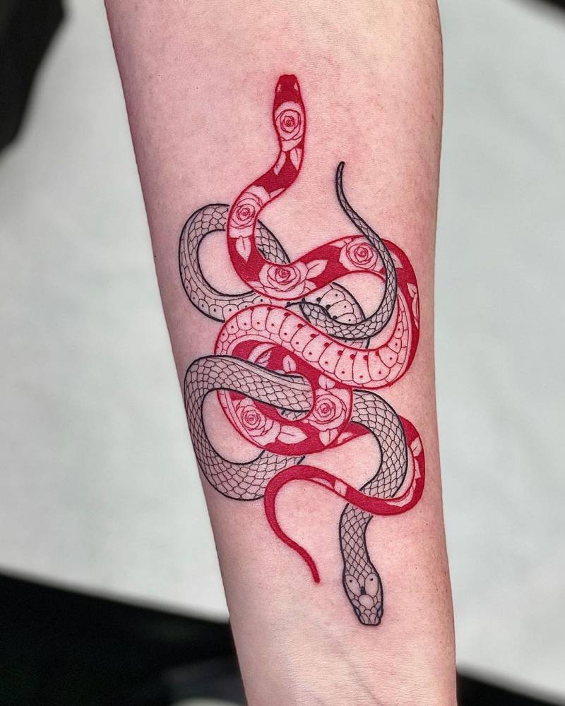 What You Need To Know About Inner Forearm Tattoos 1000_x_800_jpg
