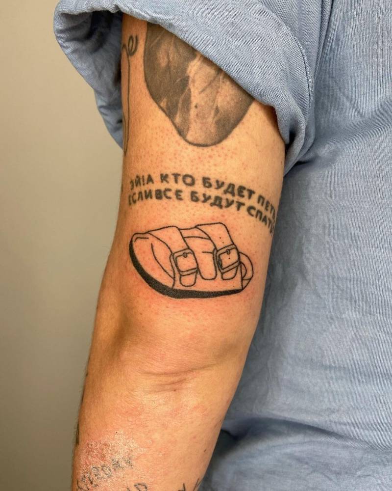 Hand Poked Birkenstock Tattoo On The Tricep 1000_x_800_jpg