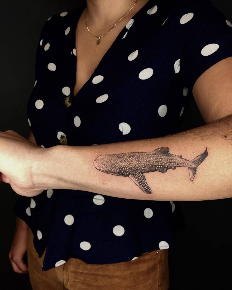Micro-Realistic Whale Shark Tattoo On The Forearm. 1000_x_800_jpg
