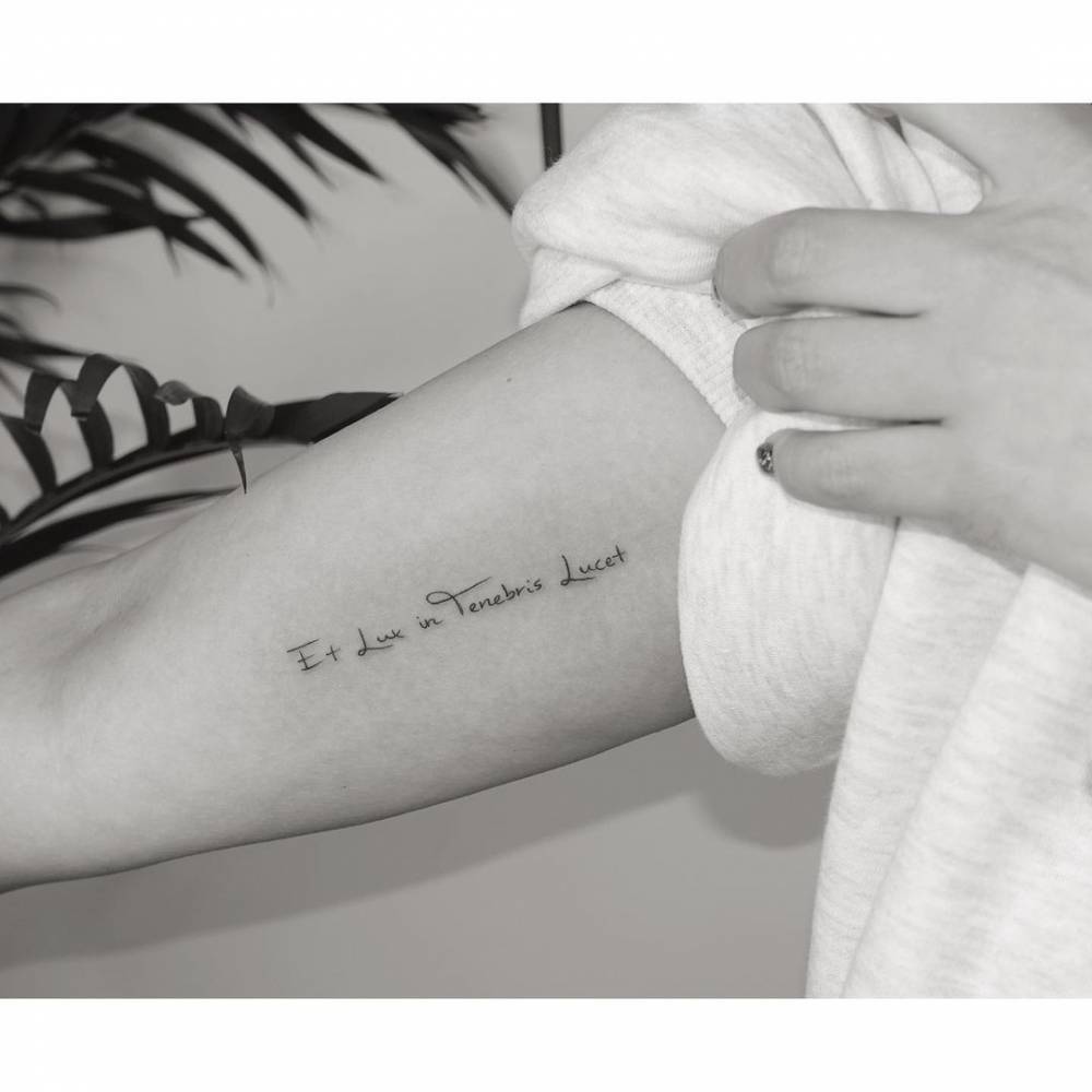Et Lux In Tenebris Lucet" Lettering Tattoo On The 1000_x_1000_jpg