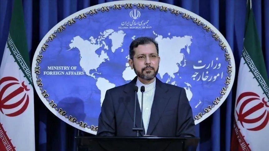 طهران تحذر أرمينيا وأذربيجان من انتهاك حدودها