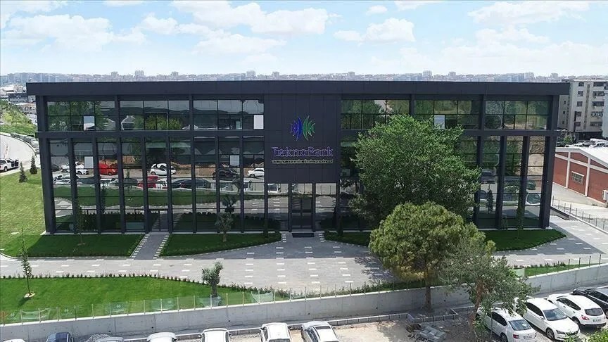 اتفاق بين منتدى شباب التعاون الإسلامي وتكنوبارك إسطنبول 