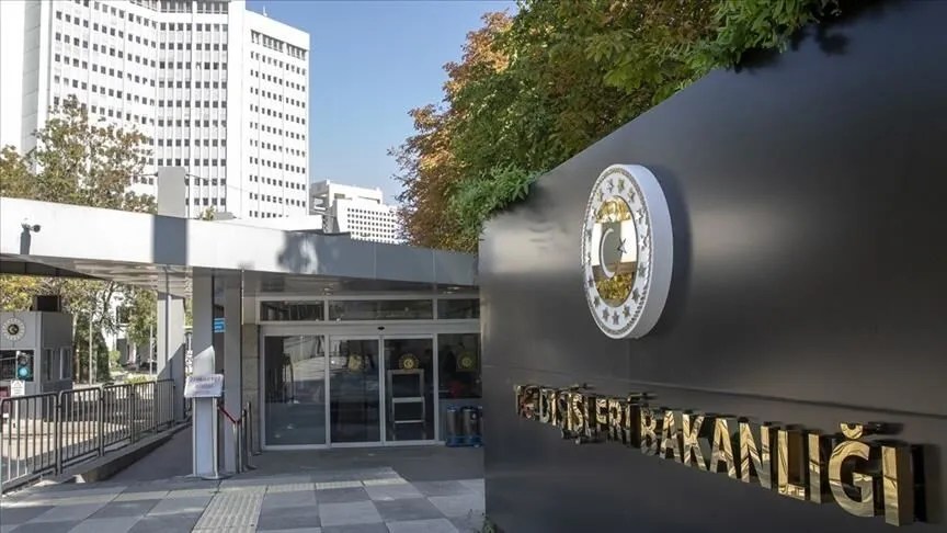 بالبريد الدبلوماسي.. تركيا توصل الدواء لبحار بالمحيط الهندي