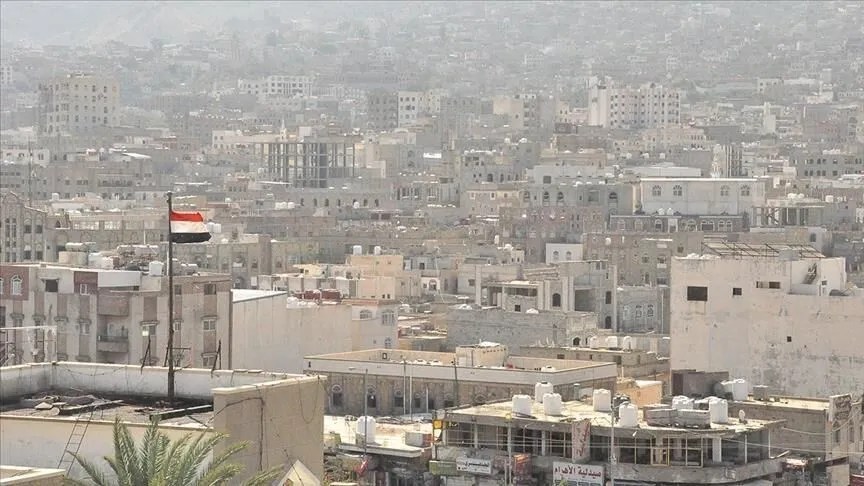 حكومة اليمن ترحب بنية واشنطن تصنيف الحوثيين منظمة إرهابية