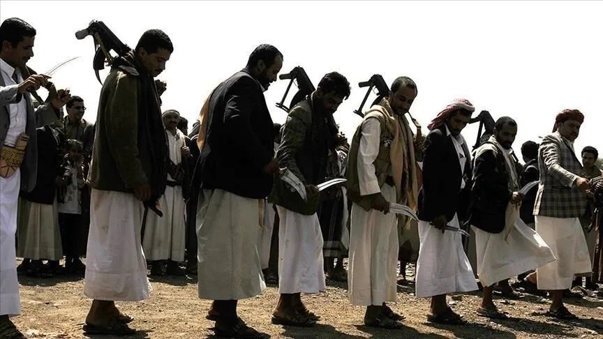 تصنيف الحوثي إرهابية.. تضييق للخناق مرهون بالحكومة اليمنية