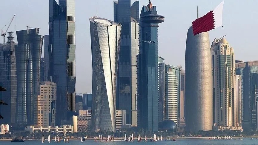 أمير قطر يبحث مع وزير الخارجية العراقي مستجدات إقليمية ودولية