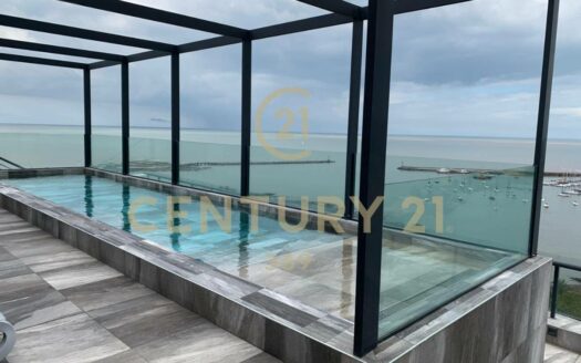 Sobre la Rambla | Puertito Buceo | 4 dor en suite | Patio | Piscina infinita