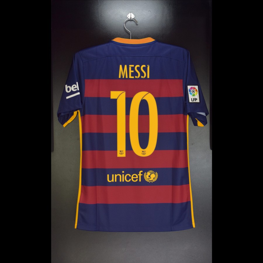 ∙ promo pengguna baru ∙ kurir instan ∙ bebas ongkir ∙ cicilan 0%. Harga Jersey Barcelona 2015 Terbaru November 2021 Biggo Indonesia