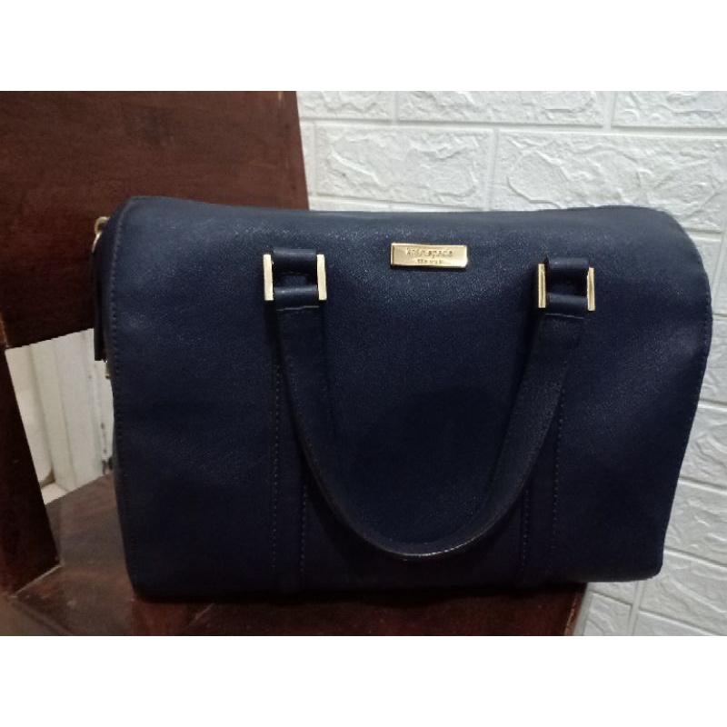 Cek promo tote bag, ongkir dan ulasan tas wanita. Jual Tas Kate Spade Harga Terbaik Tote Bag Tas Wanita Desember 2021 Shopee Indonesia